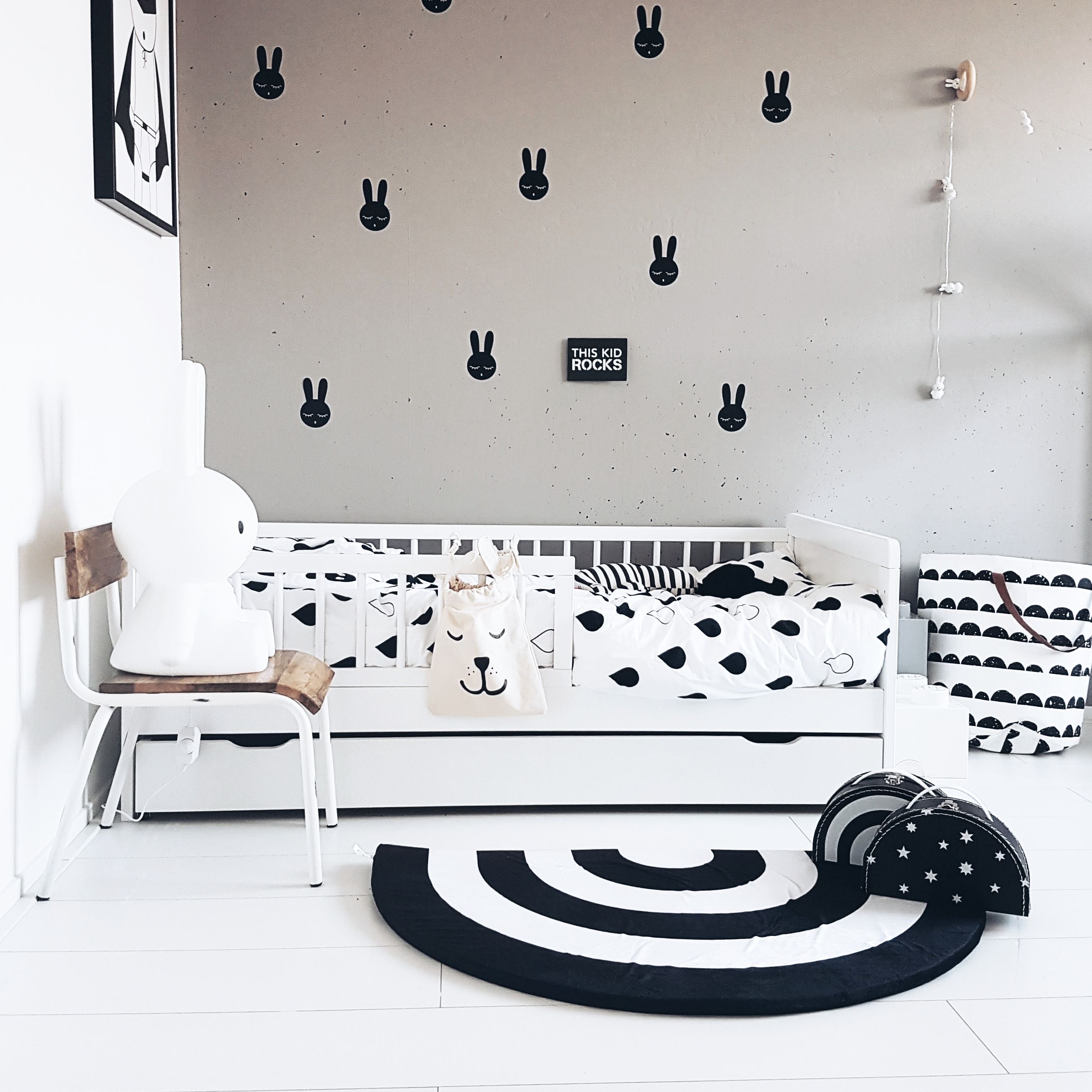 Begunstigde een kopje plafond Vloerkleed monochroom zwart-wit Knetter Kids 1 | Knetter Kids